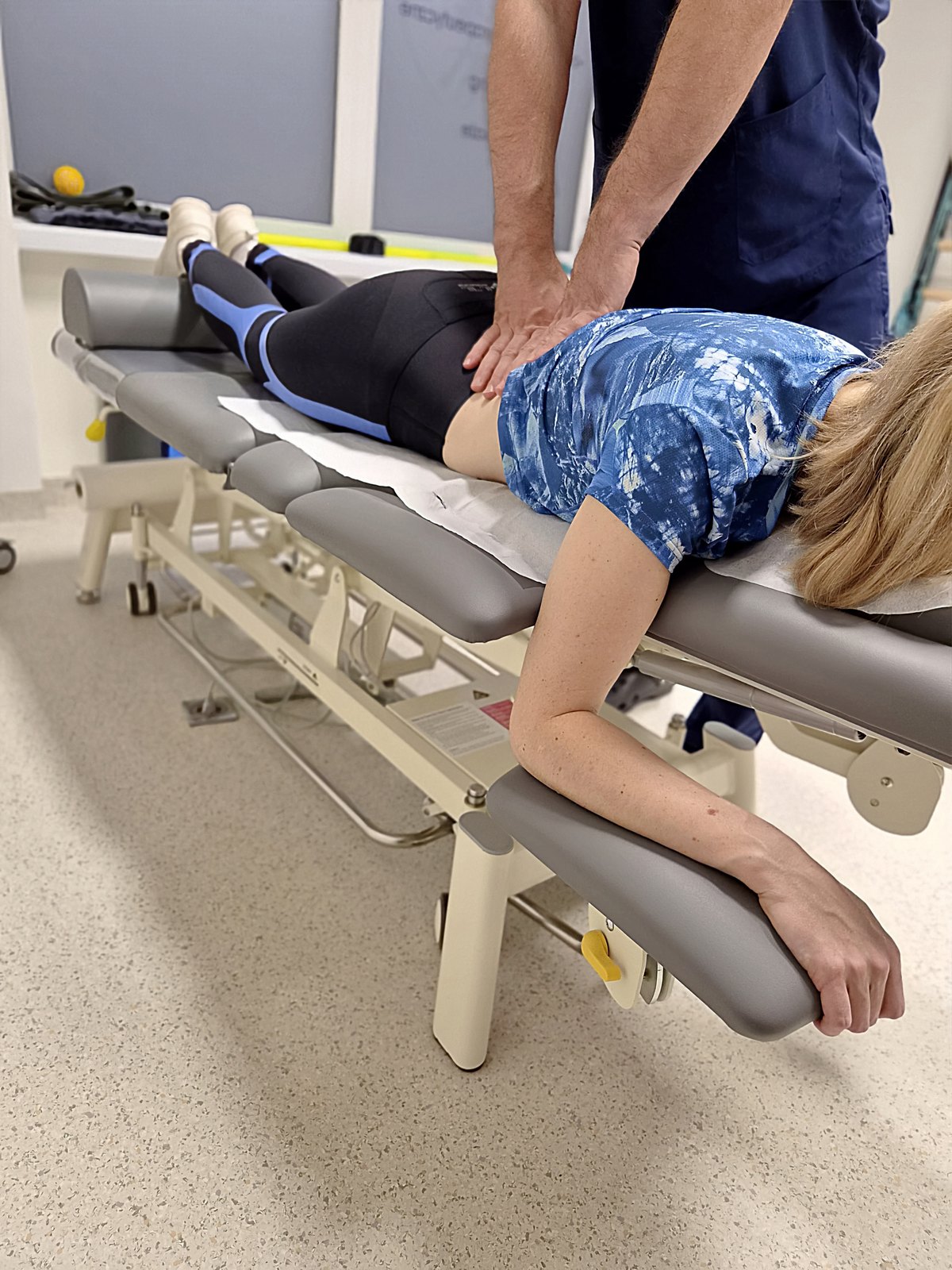 Terapia manualna odcinka piersiowego kręgosłupa